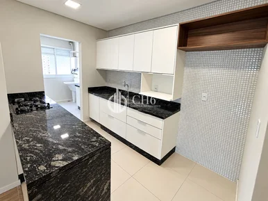 Apartamento Semi Mobiliado No Edifício Rembrandt | Centro