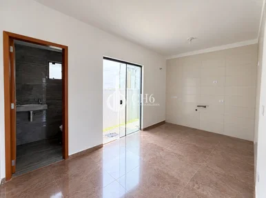 Sobrado Em Uvaranas