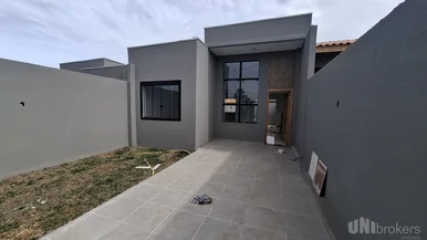 <strong>Casa à venda no bairro Uvaranas</strong>