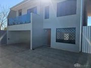 <strong>Sobrado à venda no bairro Cachoeira</strong>