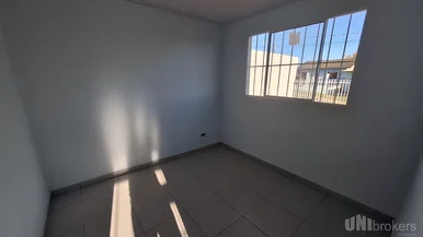 Residência à Venda No Bairro Uvaranas - Londres