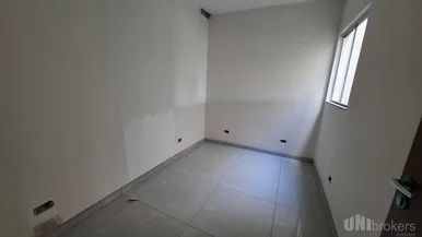Residência à Venda No Bairro Uvaranas