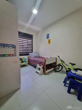 Casa No Jardim Carvalho - Santa Lúcia