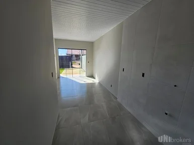 Linda Casa No Cará- Cará