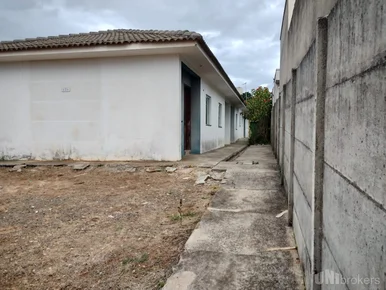 Casa em Uvaranas