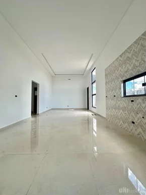 Excelente Imóvel No Cidade Jardim Em Uvaranas