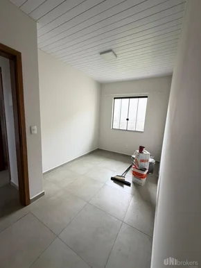 Casa à Venda Em Uvaranas - Jd Das Flores