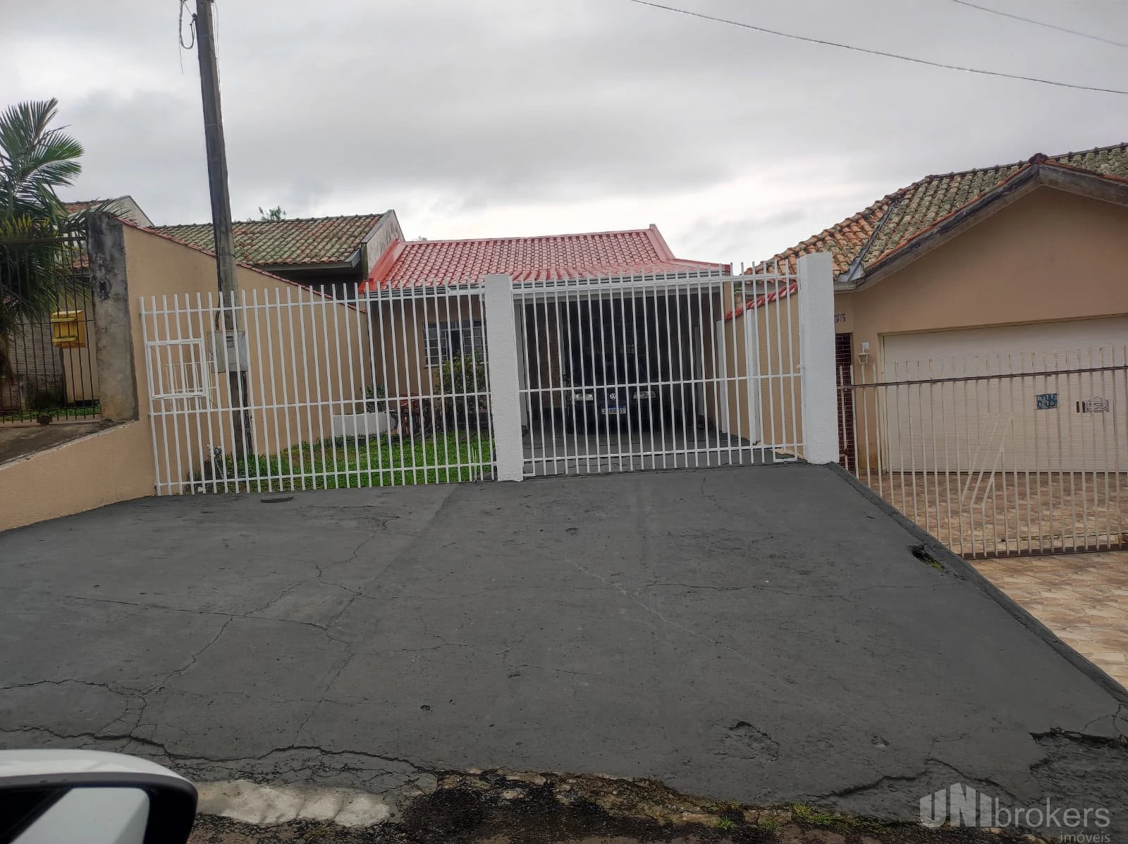Casa 4 Quartos, 1 Suíte - Colonia Dona Luiza