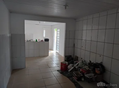 Casa 4 Quartos, 1 Suíte - Colonia Dona Luiza