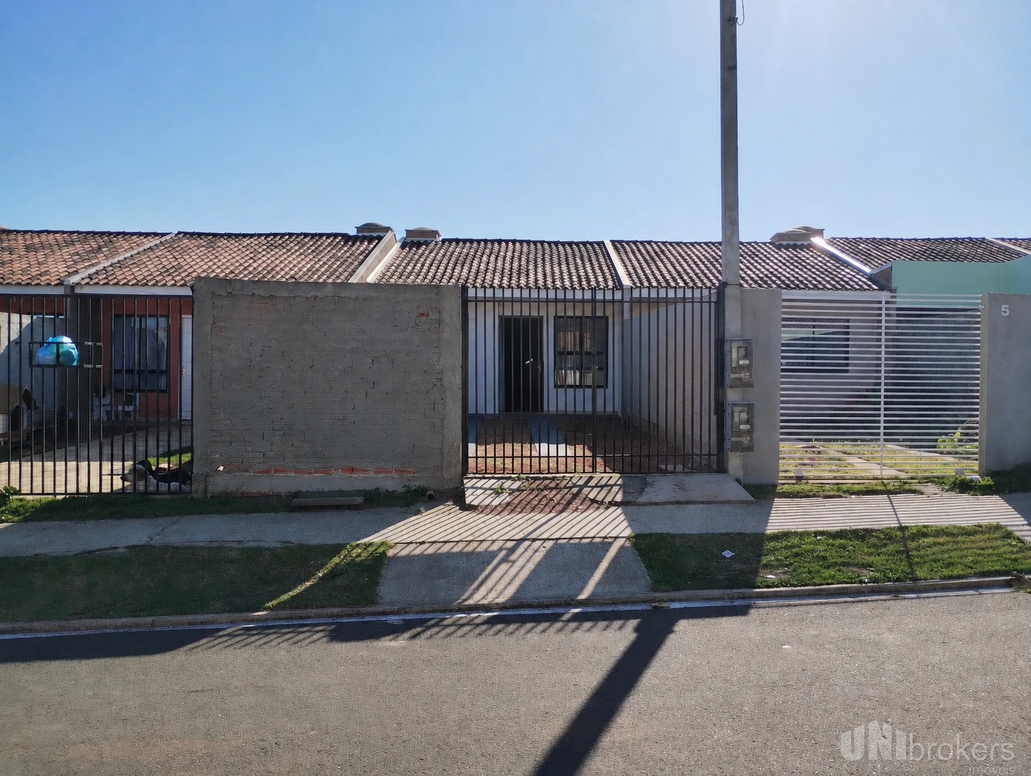 Casa 2 Quartos - Cidade Jardim
