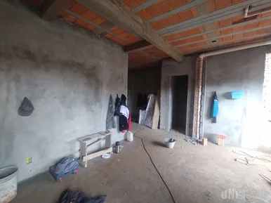 Sobrado 3 Quartos Em Construção No Jd Carvalho