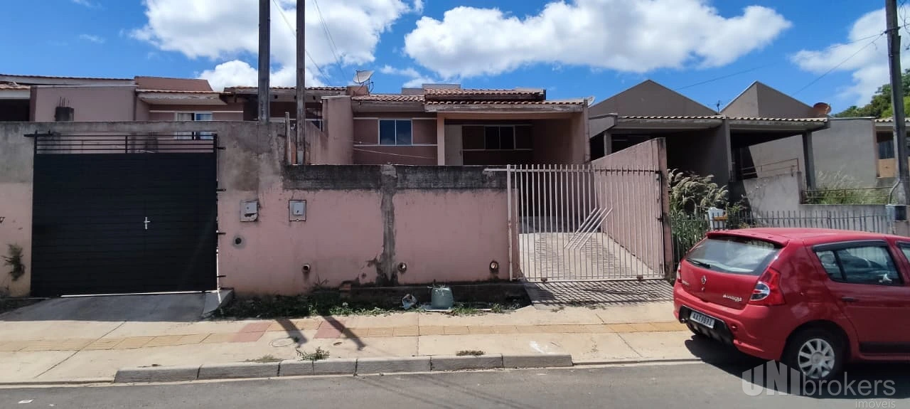 Casa à Venda No Bairro Nova Rússia