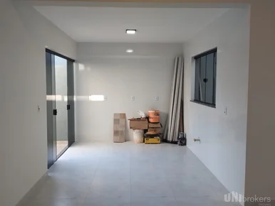 Casa Alto Padrão 3 Quartos, 1 Suíte Em Uvaranas
