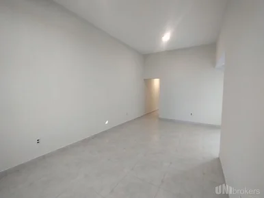 Casa Alto Padrão 3 Quartos, 1 Suíte Em Uvaranas