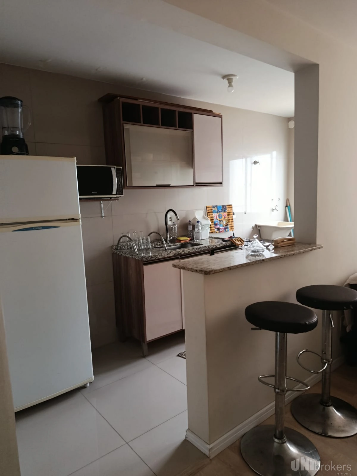 Apartamento Mobiliado Com 2 Quartos - Colônia Dona Luiza