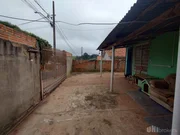 Casa com 2 quartos e amplo terreno - Costa Rica - Foto 3
