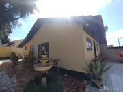 Casa de esquina com terreno amplo - Pimentel - Foto 6