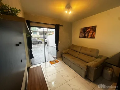 Excelente Casa Com 2 Quartos - San Martin