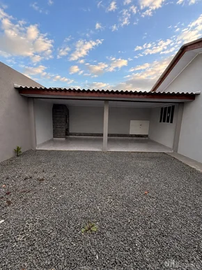 Casa Individual De Esquina Com Edícula E Churrasqueira - Bonsucesso
