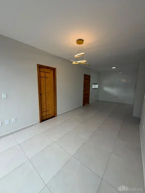 Casa Alto Padrão Com 3 Quartos, 1 Suíte - Campo Bello