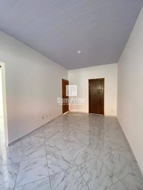 <strong>Casa com 3 quartos no Jardim Veneza em Uvaranas</strong>