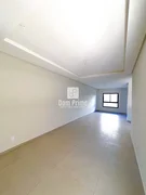 <strong>Sobrado Triplex com 3 quartos 1 Suíte no Jardim Carvalho</strong>