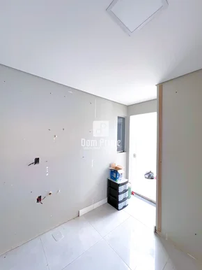 Casa Com 2 Quartos Sendo 1 Suíte No Condomínio Moradas