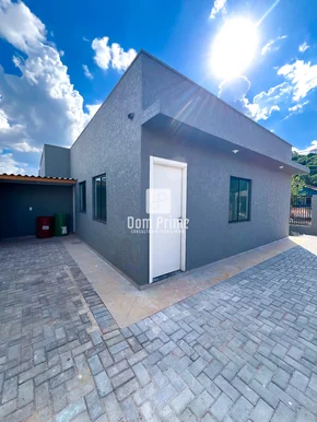 Casa Com 2 Quartos No Contorno Terreno De Esquina