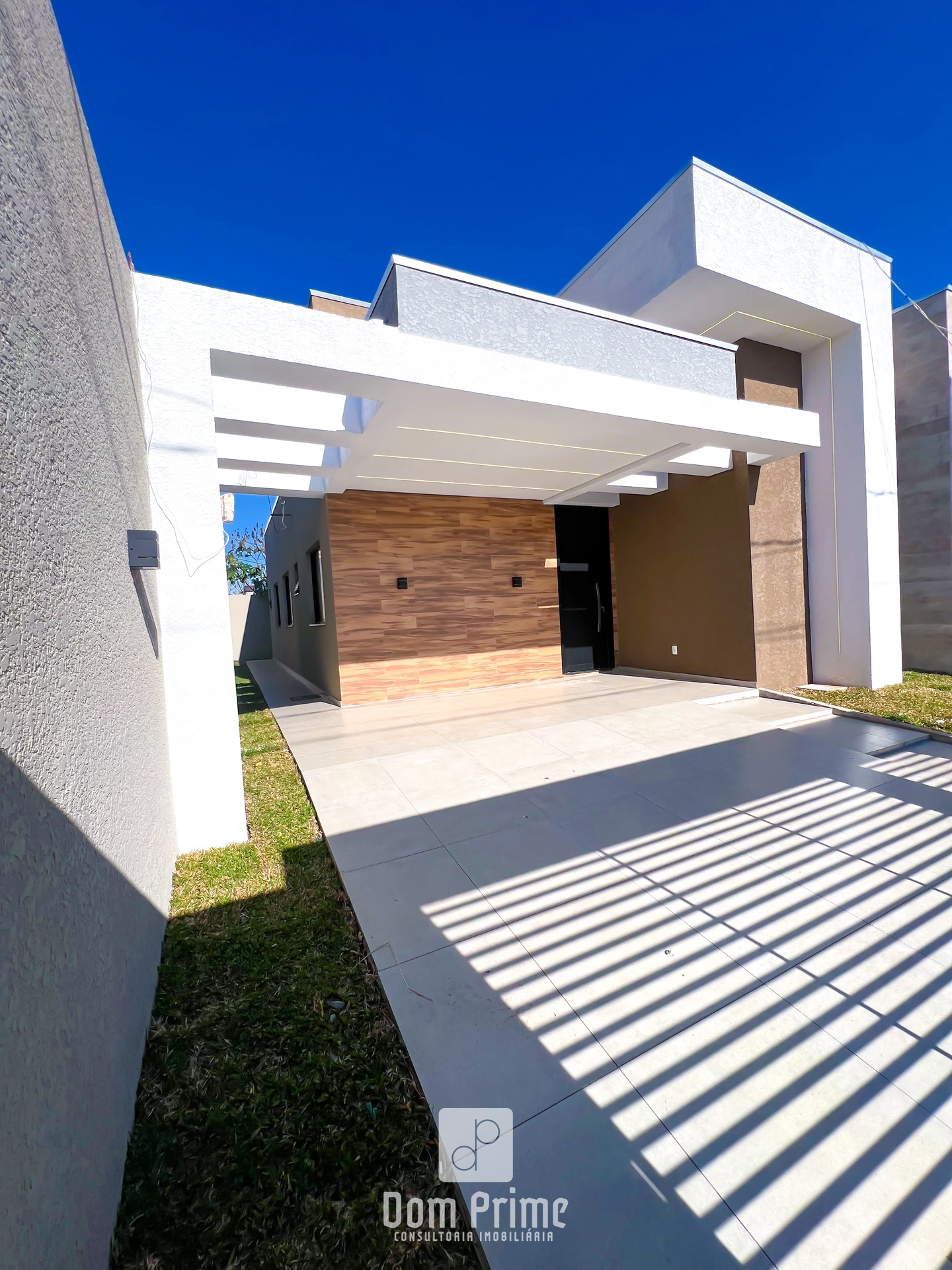 Casa Com 3 Quartos Sendo 1 Suíte No Leparc