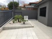 <strong>Linda casa com 4 quartos (1) suíte centro prox a UEPG</strong>