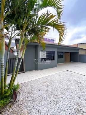 Linda Casa Com 4 Quartos 1 Suíte Centro Prox A Uepg