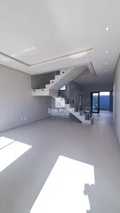 <strong>Sobrado com 3 quartos sendo 1 Suíte no Bosque Mistral</strong>