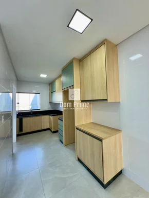 Sobrado Com 3 Quartos 1 Suíte No Jardim Canaã