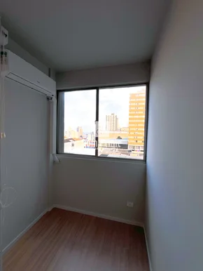 Sala Comercial No Edifício Executive Center No Centro