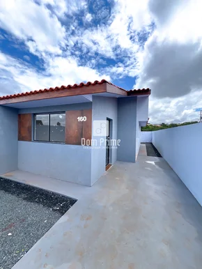 <strong>Casa com 2 quartos no Bairro Contorno</strong>