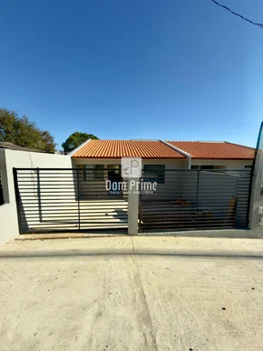 <strong>Casa com 3 quartos no Bairro Sabará</strong>