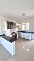 <strong>Casa com 2 quartos em Uvaranas</strong>