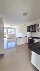 <strong>Casa com 2 quartos em Uvaranas</strong>