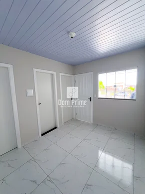 Casa Com 2 Quartos No Jardim Los Angeles