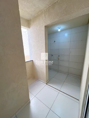 Apartamento Com 2 Quartos Em Uvaranas