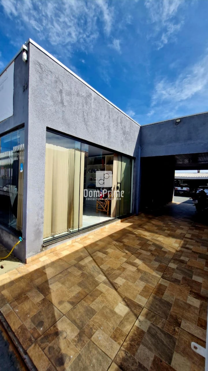 Casa Com Sala Comercial No Boa Vista