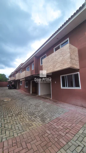 Sobrado Com 2 Quartos Em Uvaranas Na Vila Marina