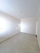 <strong>Casa com 3 quartos 1 Suíte em Uvaranas</strong>