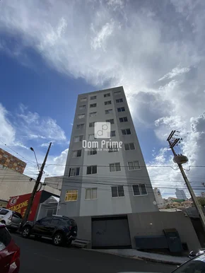 Apartamento Com 2 Quartos No Centro Edifício Riviera