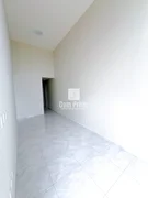 <strong>Casa com 2 quartos no Jardim Gianna</strong>