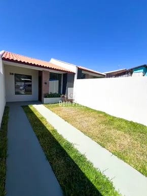 Casa Com 3 Quartos Em Uvaranas