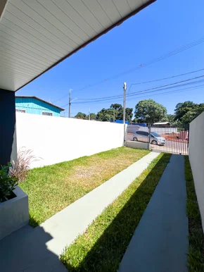 Casa Com 3 Quartos Em Uvaranas