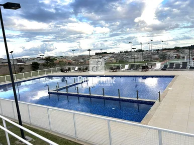 Terreno á Venda Em Condomínio