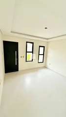 <strong>Sobrado com 3 quartos 1 Suíte em Uvaranas no Dona Marly</strong>