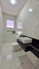 <strong>CASA À VENDA</strong>